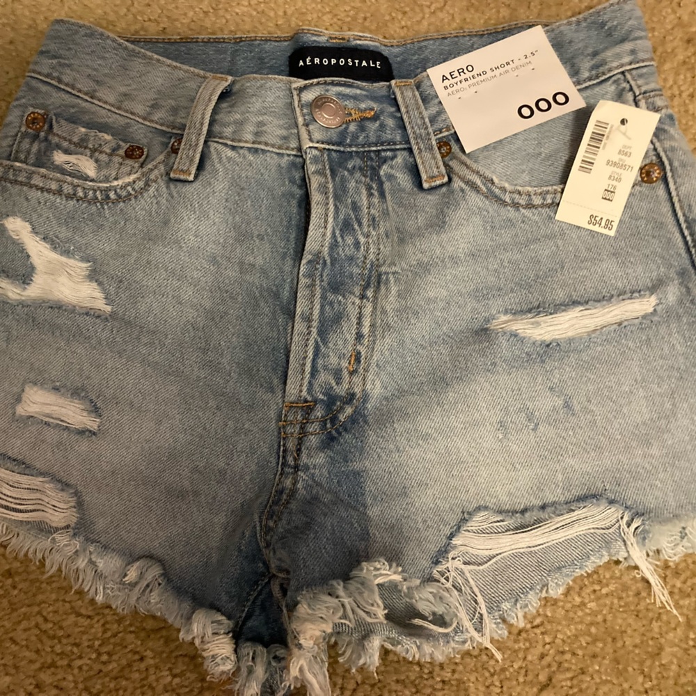 Woman’s Aeropostale boyfriend shorts | NWT - Picture 2 of 5
